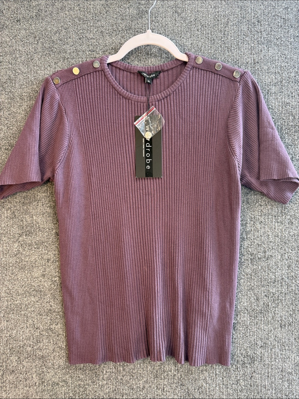 Wardrobe Ribbed Short Sleeve Top with Shoulder Buttons - Mauve Size XL